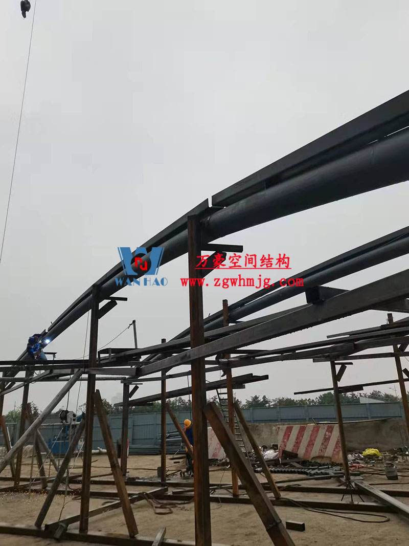 2023年亞洲杯主辦場地重慶龍興足球場異型鋼結(jié)構(gòu)項(xiàng)目
