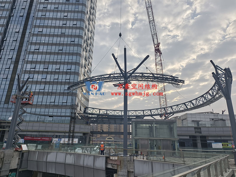 明宇廣場6號地塊商業(萬達廣場)改造項目鋼膜結構ETFE蓋頂天幕工程火熱施工中 明宇廣場6號地塊商業(萬達廣場)改造項目鋼膜結構ETFE蓋頂天幕工程火熱施工中
