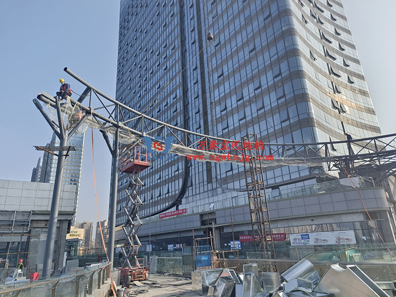 明宇廣場6號地塊商業(萬達廣場)改造項目鋼膜結構ETFE蓋頂天幕工程火熱施工中 明宇廣場6號地塊商業(萬達廣場)改造項目鋼膜結構ETFE蓋頂天幕工程火熱施工中