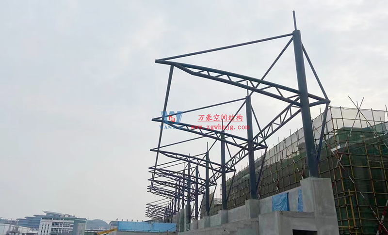 萬豪2023第5標(biāo)-四川職業(yè)技術(shù)學(xué)院鋰電科技學(xué)院建設(shè)項目看臺膜結(jié)構(gòu)工程