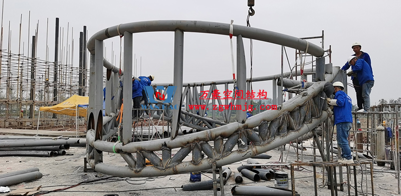四川南充電影學(xué)院景觀膜結(jié)構(gòu)工程位于四川省南充市，此工程由寧波萬(wàn)豪空間結(jié)構(gòu)工程有限公司承建。  四川南充電影學(xué)院景觀膜結(jié)構(gòu)工程  四川南充電影學(xué)院景觀膜結(jié)構(gòu)工程  四川南充電影學(xué)院景觀膜結(jié)構(gòu)工程  四川南充電影學(xué)院景觀膜結(jié)構(gòu)工程  四川南充電影學(xué)院景觀膜結(jié)構(gòu)工程  四川南充電影學(xué)院景觀膜結(jié)構(gòu)工程  四川南充電影學(xué)院景觀膜結(jié)構(gòu)工程  四川南充電影學(xué)院景觀膜結(jié)構(gòu)工程  四川南充電影學(xué)院景觀膜結(jié)構(gòu)工程  四川南充電影學(xué)院景觀膜結(jié)構(gòu)工程  四川南充電影學(xué)院景觀膜結(jié)構(gòu)工程