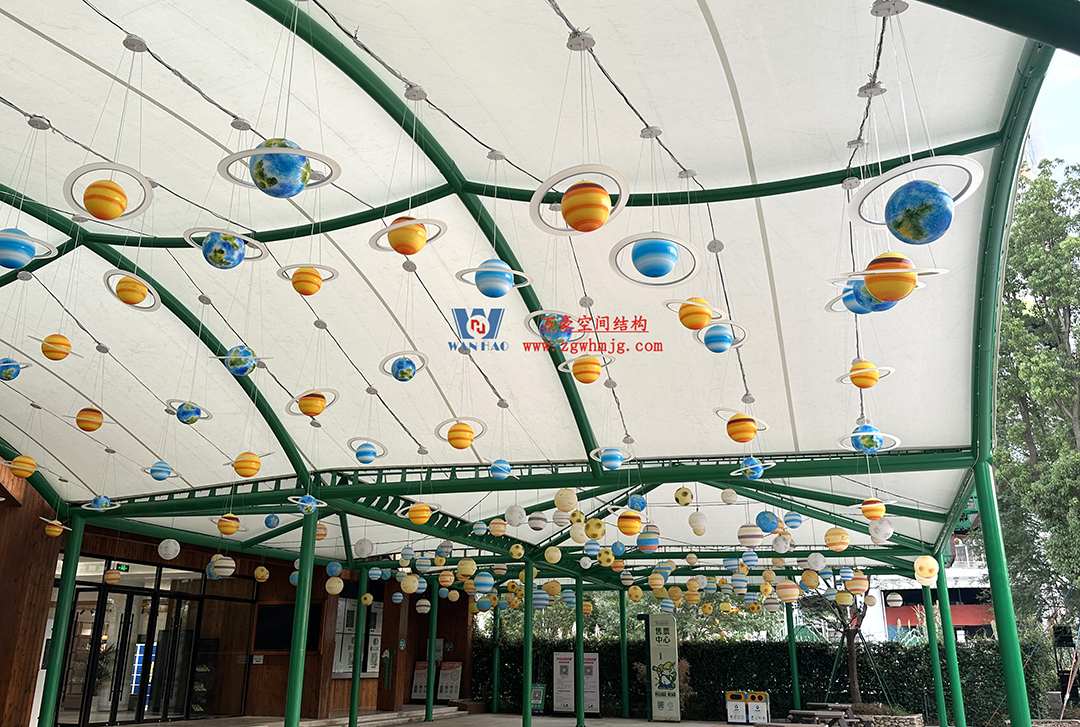 膜結(jié)構(gòu)遮陽(yáng)雨棚受歡迎的主要原因是什么？